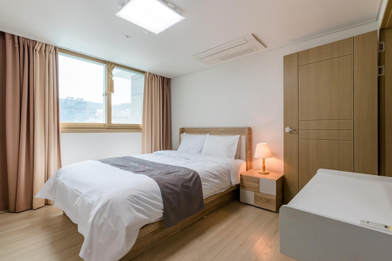 גאוז'ה Home Fourest Residence Hotel Okpo מראה חיצוני תמונה